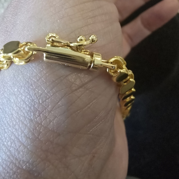 21kgp Dubai-  Jewelry Elegant Gold Bracelet - Picture 8 of 8